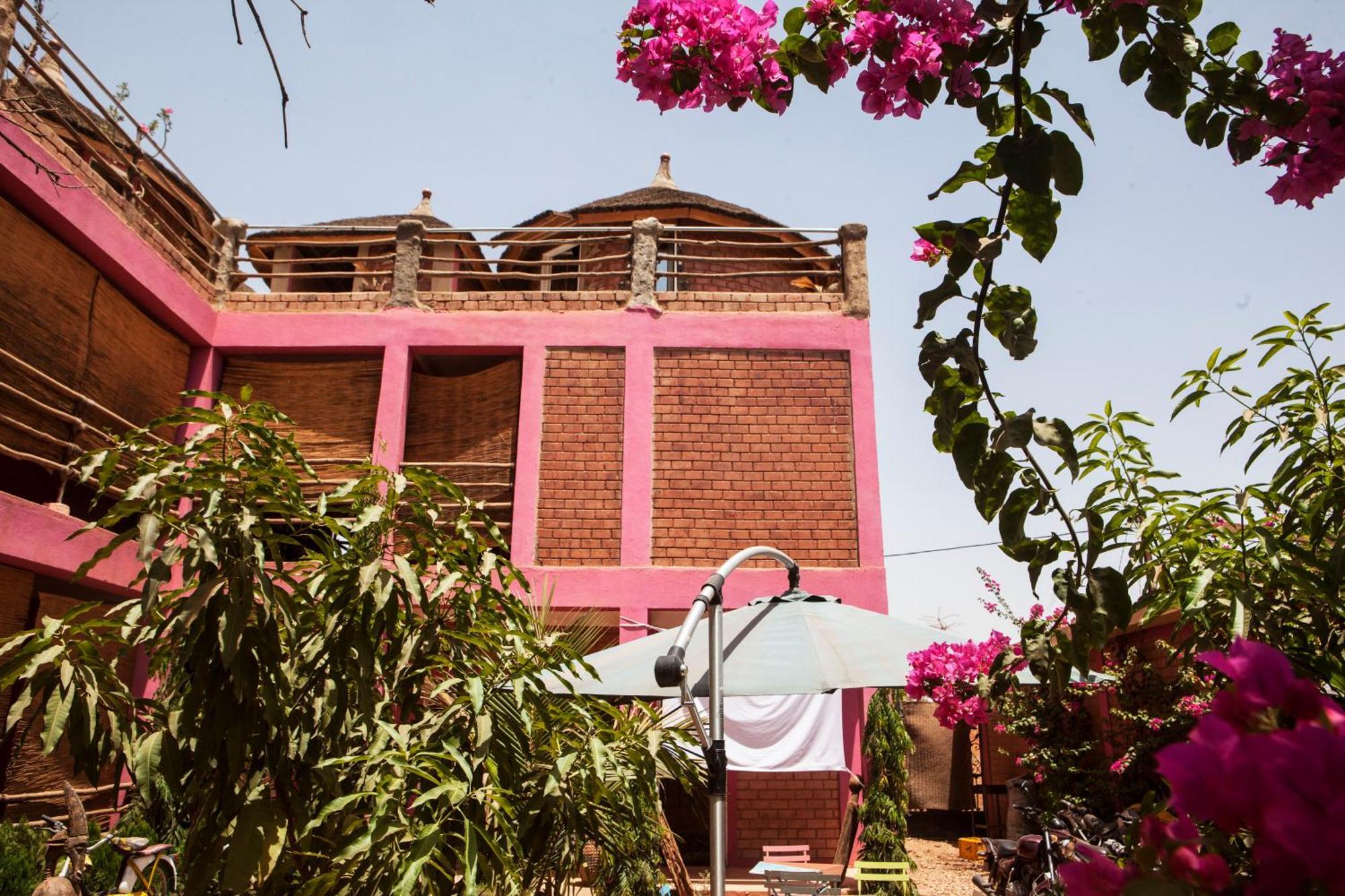 Residence Hotel Lwili Ouagadougou Extérieur photo