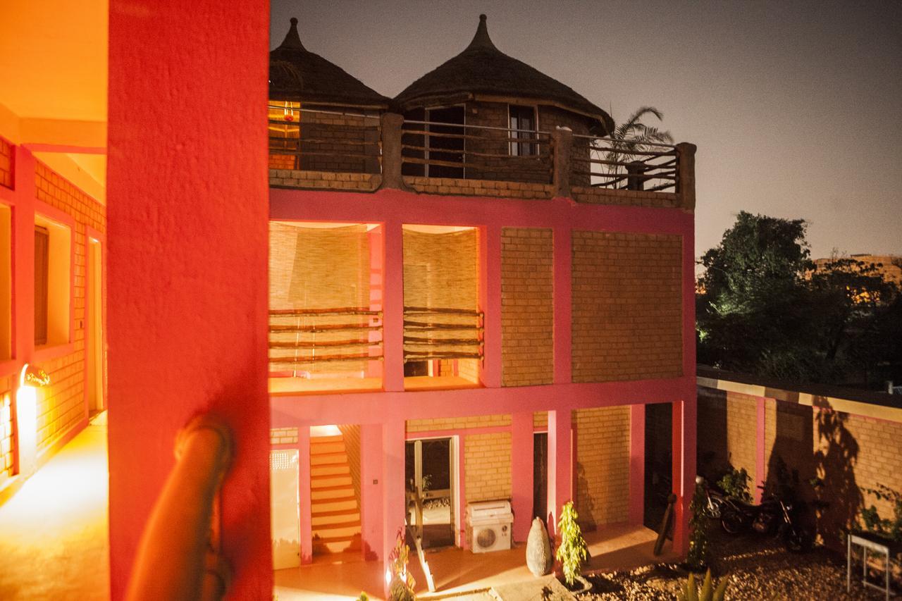 Residence Hotel Lwili Ouagadougou Extérieur photo