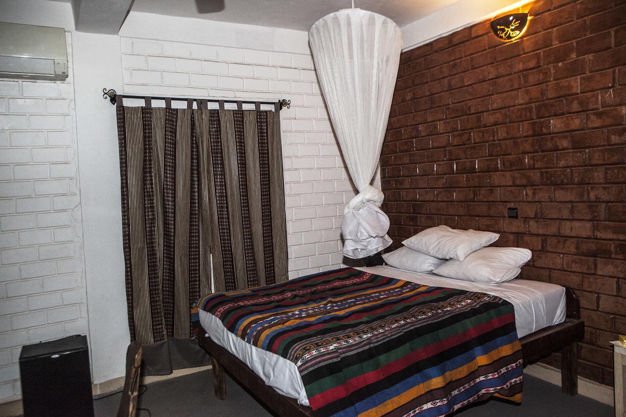 Residence Hotel Lwili Ouagadougou Extérieur photo