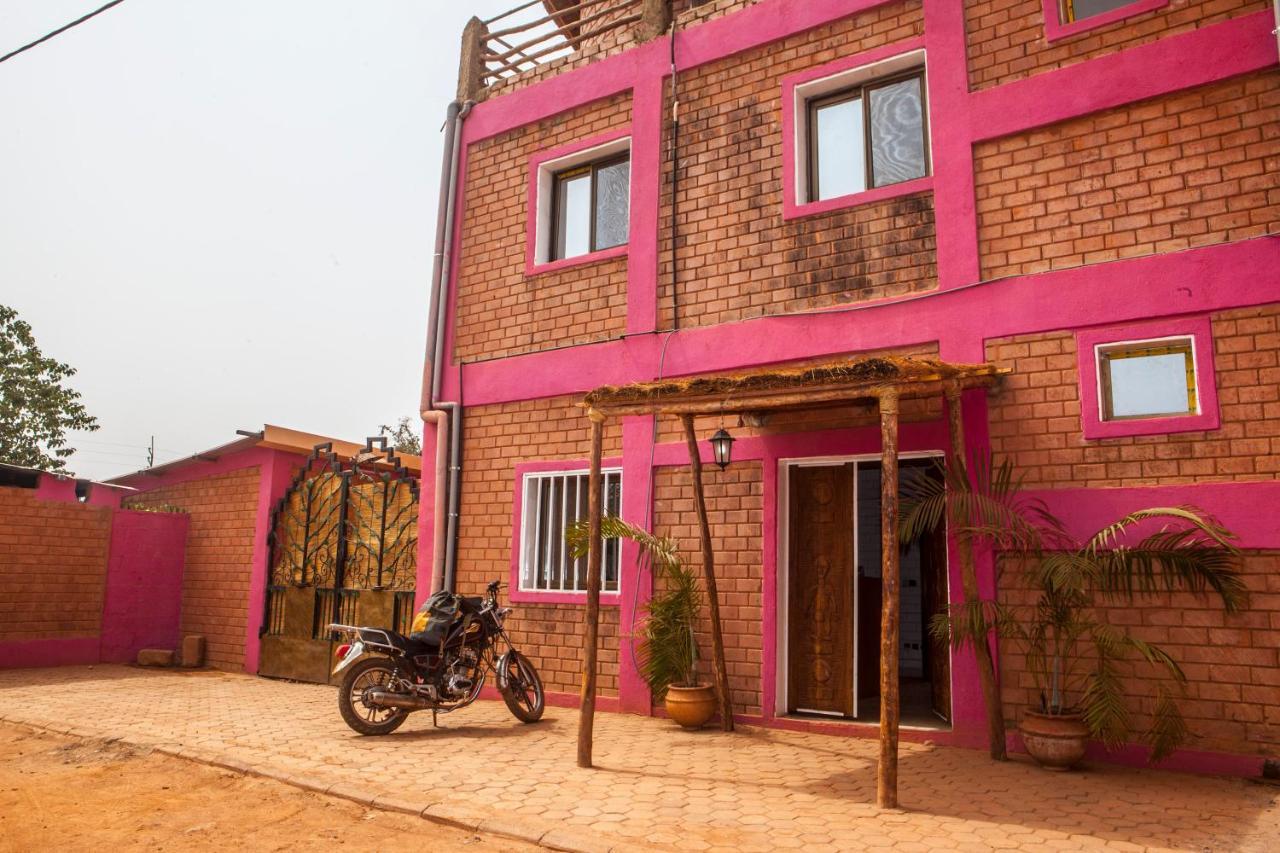Residence Hotel Lwili Ouagadougou Extérieur photo